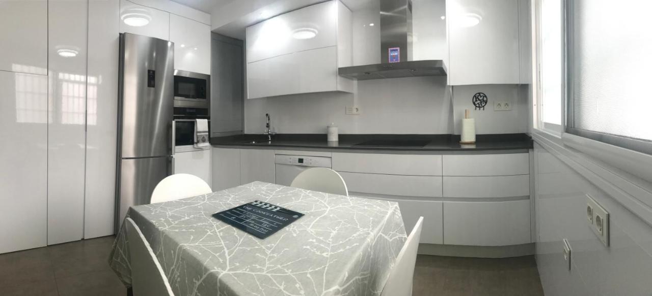 Apartamento Con Parking Gratis En El Centro, 2 Dormitorios Almería Kültér fotó