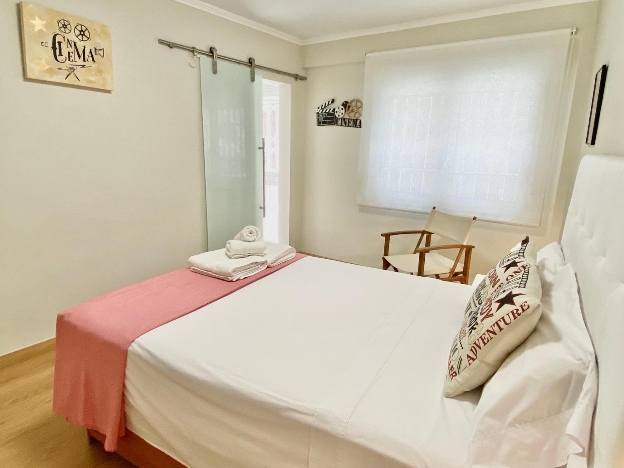 Apartamento Con Parking Gratis En El Centro, 2 Dormitorios Almería Kültér fotó